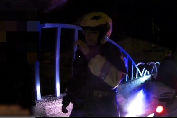 吉安警深夜攔查單手騎車男子 查獲彩虹菸菸草依法移送偵辦