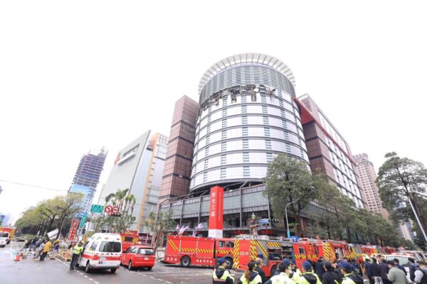 新光三越爆炸造成重大傷亡 中市府初估開罰120萬